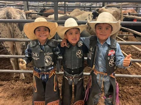 Adorable Native Americans 🇺🇸 Cowboy Hats Fashion Adorable