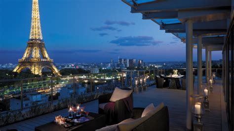 Shangri La Hotel Paris Launches Terrace Pop Up Bar Overlooking The