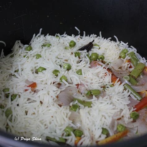 Unpolished basmati rice is brown basmati rice that is rich in fiber content and fully intact with the banno sella basmati rice xxl (parboiled) 1121 is yet another extra long grain regular variety. Vegetable Pilaf - Quick Way in Rice Cooker - PRIYA KITCHENETTE