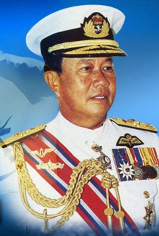 Born 17 january 1948) is a malaysian politician. Putera Lapis Mahang: My Military Life: AF 134: ADMIRALS OF ...