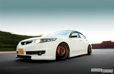 The tsx is doing the best it has in almost a year. 2011 Acura TSX - Challenge Accepted