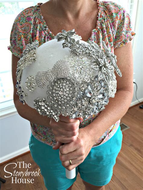 How To Make A Beautiful Brooch Bouquet The Stonybrook House