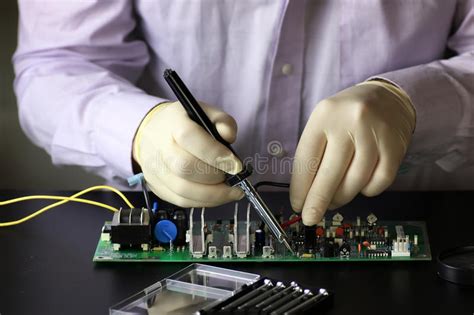 Chip Soldering Man Hands Stock Image Image Of Cable 89483799