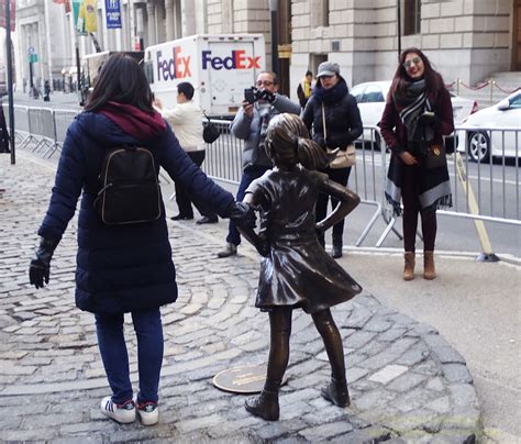 Big Apple Secrets The Fearless Girl And Charging Bull