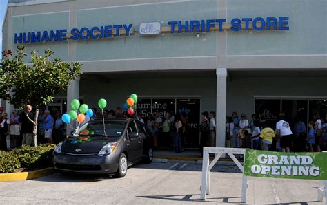 Humane Society of The Treasure Coast Thrift Store Central 2585 SE