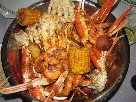 Take your love of food to the next level by growing your own. Boiling Crab Whole Shabang Copycat | Seafood boil recipes ...