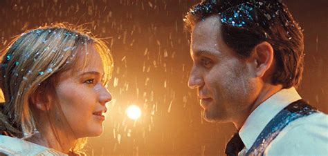 Jennifer Lawrence Network First Teaser Trailer For Joy