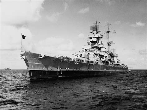 German Cruiser Prinz Eugen Shortly Before Atomic Test 1946 5425×4060