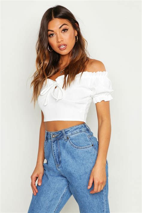 Bandage Peasant Crop Top Boohoo In 2020 Crop Tops Pretty Outfits