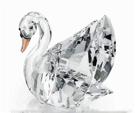 Swarovski Swan Medium 2014 5004724 The Crystal Lodge Specialists