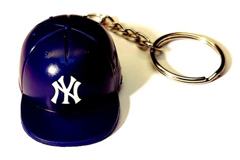 New York Yankees Mlb Baseball Licensed Keychain Backback Pull T You