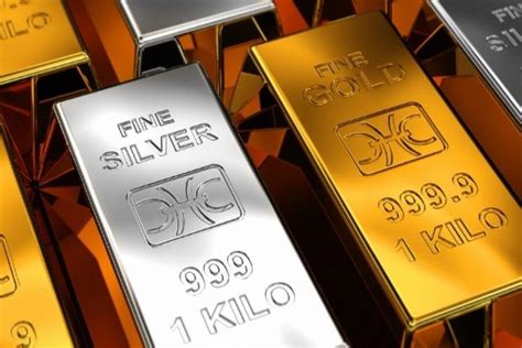 Spdr gold etf is a fund that seeks to track the spot price of gold. Difference between gold ETF and gold saving fund - Augmont