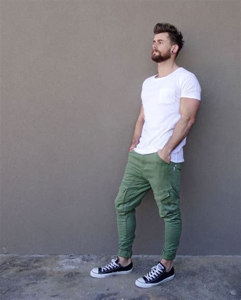 Mens White Crew Neck T Shirt Olive Cargo Pants Black And White Low