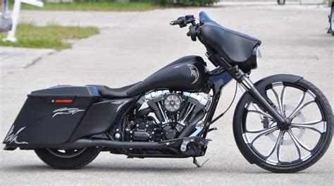 Custom Harley Davidson Street Glide 26 In Front Wheel Conversion