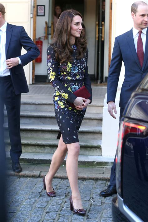 The Duchess Of Cambridges Most Fashionable Looks Royal Fashion Kate