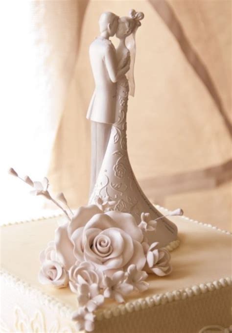 Unique Wedding Cake Toppers Bride And Groom