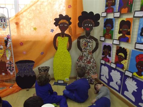 Surama Ateliê Releitura Das Obras Mulheres Africanas Do Colegio Santa Inês