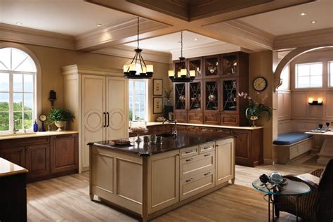 The modern kitchen always seems to be popular amongst design conscious home planners. Kitchen Designs: Wood-Mode's New American Classics Design ...