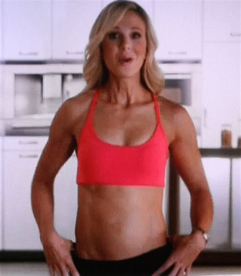 Elisabeth Hasselbecks Stomach Looks Curiously Doctored In Advert For