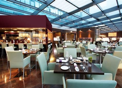 Desde el park inn by radisson berlin alexanderplatz se puede acceder fácilmente a la. Hotel Park Inn By Radisson Berlin Alexanderplatz, Berlín ...