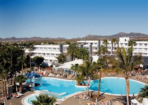 Hotel Riu Paraiso Lanzarote Resort Desde 460938 Puerto Del Carmen