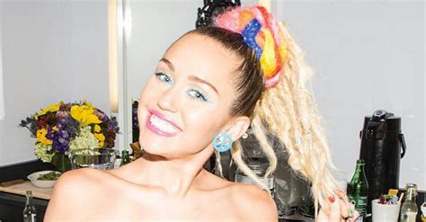 Miley Cyrus Poses Completely Nude For V Magazine Diary Nsfw Huffpost