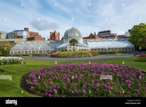 The Belfast Botanic Gardens In The Queens Quarter Belfast Stock Photo