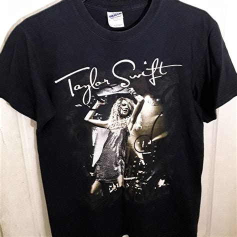 Taylor Swift Tour T Shirt Small Taylorswift Tshirt Tour Concert