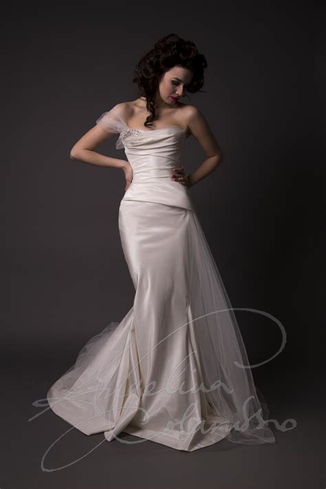 Of course, it goes without saying that a timeless wedding dress will be white. Couture bridal designer renowned for elegance and glamour ...