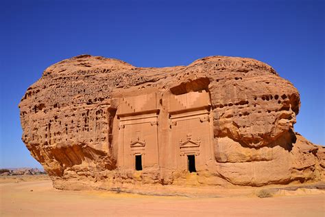 أنبياء العرب هل هناك من أنبياء عرب غير رسول الله صلى الله عليه وسلم وإذا كان هناك من فقد جاء ذكر عدد من الأنبياء العرب عليهم السلام في القرآن الكريم وهؤلاء هم: قصة سيدنا صالح مكتوبة كاملة - موسوعة