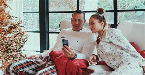 Jennifer Lopez And Alex Rodriguez Share Photos From Their First Christmas
