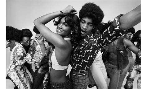 Soul Train Photo By Jake Chessum Soul Train Dancers Afro Dance Soul Train