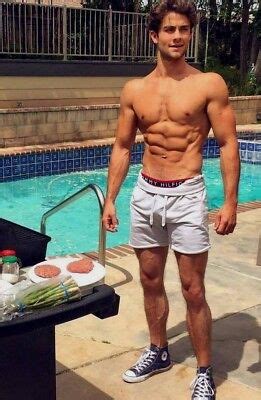 Shirtless Male Beefcake Muscular Hunk Pool Dude Shorts Legs Abs Photo Sexiz Pix