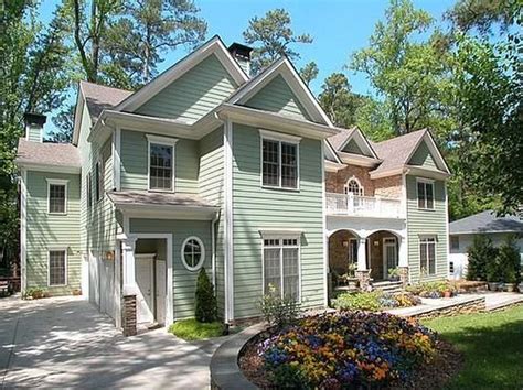 Apartment boasts an oversized kitchen with full sized appliances. Full Finished Basement - Atlanta Real Estate - Atlanta GA ...