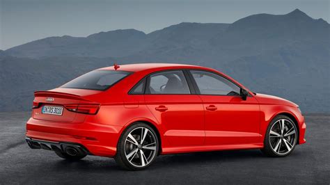 New 2017 Audi Rs3 With 394bhp Revealed At Paris Motor Show Auto Trader Uk