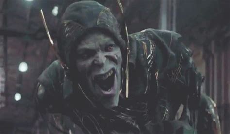 Corvus Glaive Of The Black Order Avengers Infinity War Corvus Glaive