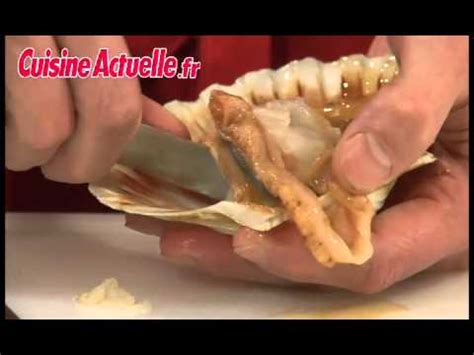 Comment ouvrir et nettoyer des coquilles saint jacques La réponse est