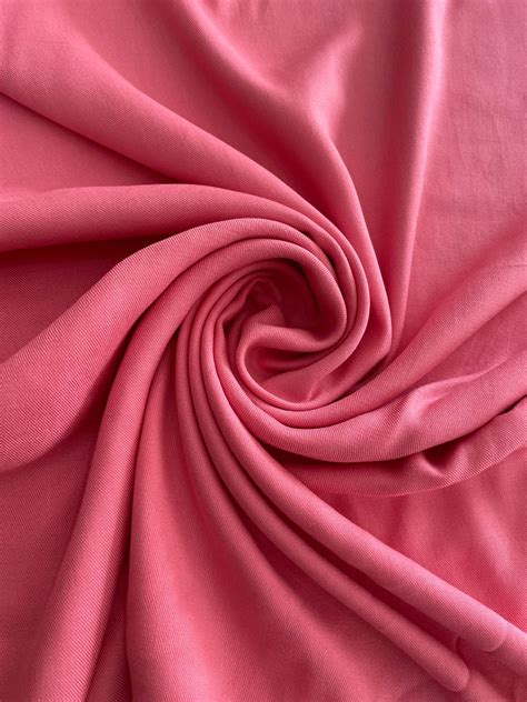 Tecido Viscose Sarjada Pesada Rosa Chiclete Pannus Tecidos