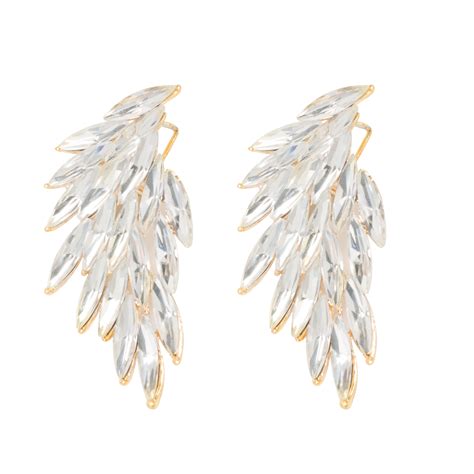 Sparkling Feather Wing Earrings | Wing earrings, Feather ear cuff, Feather wings
