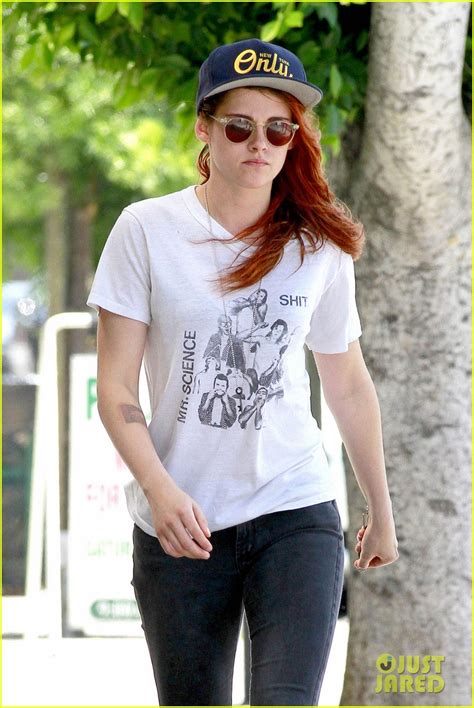 Kristen Stewart Steps Out Solo On Fathers Day Photo 3136645 Kristen