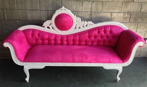 Curves abound, the classic sofa des igns of vladimir kagan boast smooth, sensuous lines with an unparalleled flair. Stunning Pink Chaise Lounge Hollywood Regency Hot Pink ...