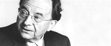 El miedo a la libertad erich fromm. Erich Fromm sentó las bases de la escuela culturalista ...