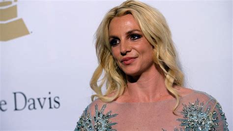 Britney Spears Pulled Over For Speeding Has A May Court Date 106 1 Bli
