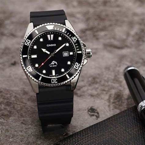 Casio Men S Mdv106 1av 200 M Black Dive Watch Mdv106 1a