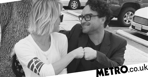 Big Bang Theorys Kaley Cuoco And Johnny Galecki Not Back Together