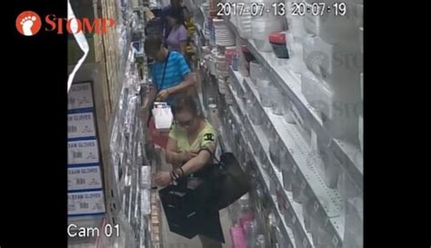 Bishan Shopkeeper Displays Shoplifting Couple Portraits Gets Blasted For Not Respecting Privacy