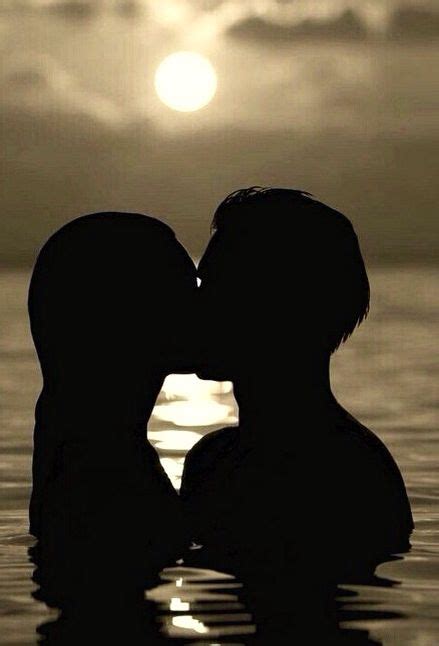 Moonlight Kisses Couples In Love Love Kiss Romance And Love