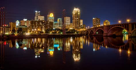 New luxury condo tower in minneapolis is the height of home design. Minneapolis - City in Minnesota - Sightseeing and Landmarks - Thousand Wonders