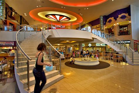 Miami In Focus Photo Gallery Of City Mall In San Pedro Sula, Honduras.