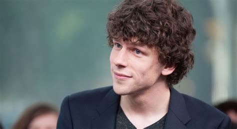 Jesse Eisenberg Net Worth Age Bio Wiki Kids Wife Weight 2024 The